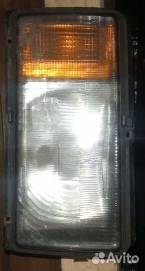 Правая фара Ваз 2105