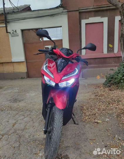 Хонда Click байк мотоцикл скутер