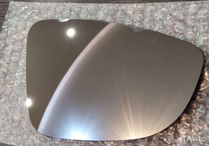 Зеркальный элемент volkswagen jetta 6