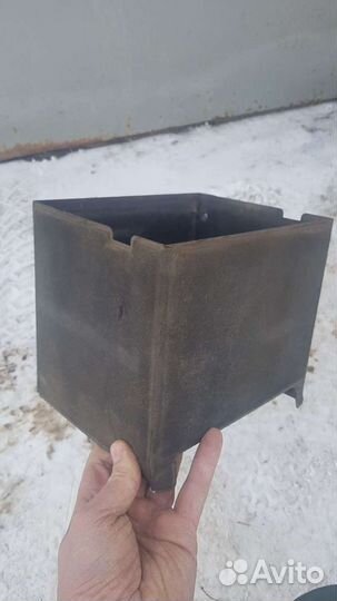 Кожух аккумулятора Kia seed SW2010