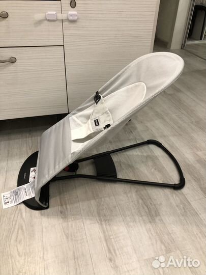 Шезлонг babybjorn оригинал