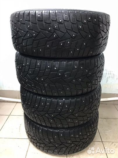 Dunlop SP Winter Ice 02 255/45 R18