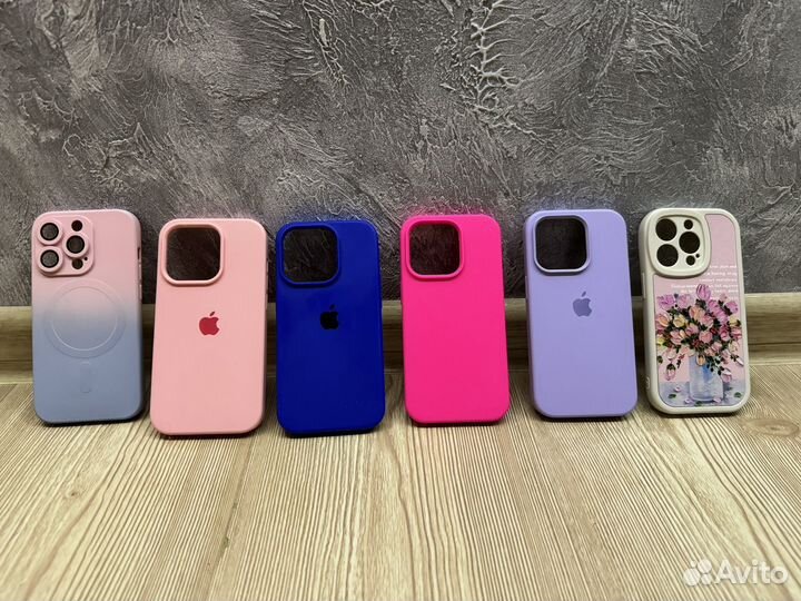 Чехлы на телефон iPhone 14 pro