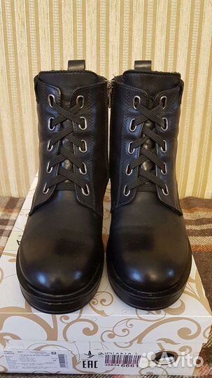 Ботинки кожаные Vitacci