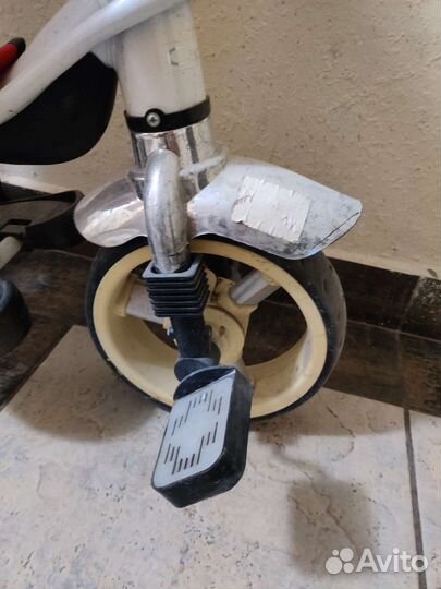 Трехколесный велосипед