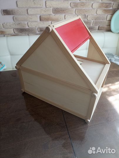 Домик кукольный