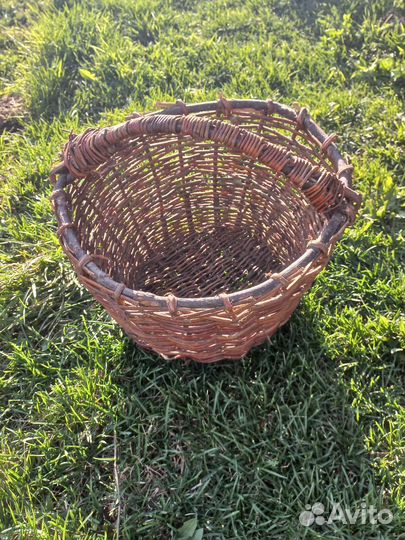 Корзина плетеная