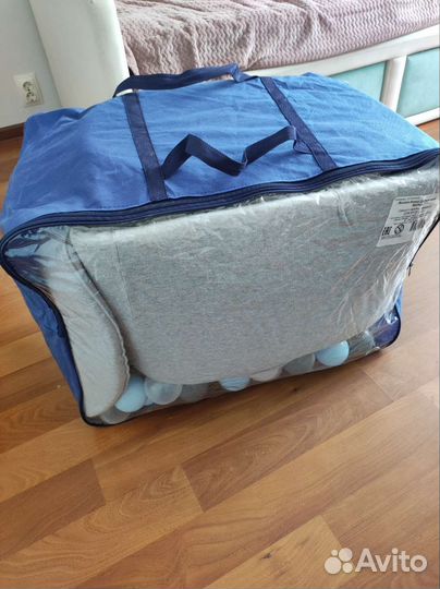 Сухой бассейн с шариками