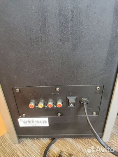 Колонки для компьютера с сабвуфером