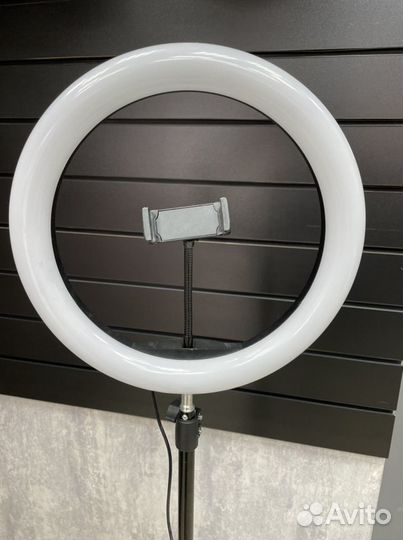 Кольцевая лампа со штативом 36 см