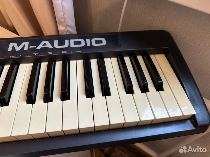 Midi клавиатура M-Audio Keystation 61