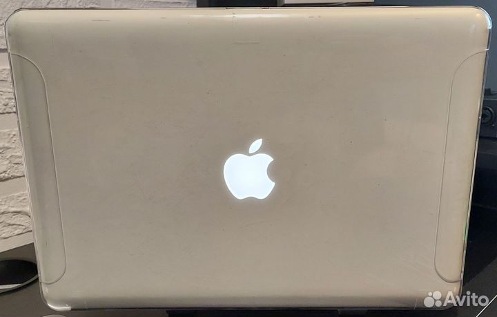 MacBook A1342