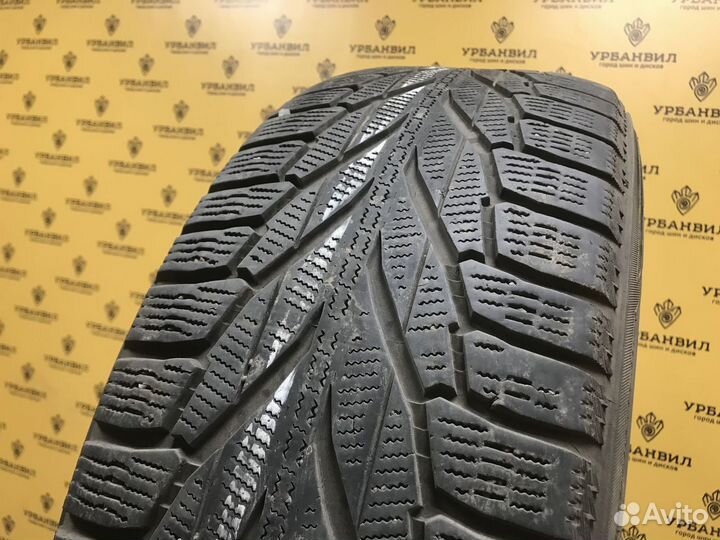 Nokian Tyres Hakkapeliitta R2 SUV 235/65 R17 108R