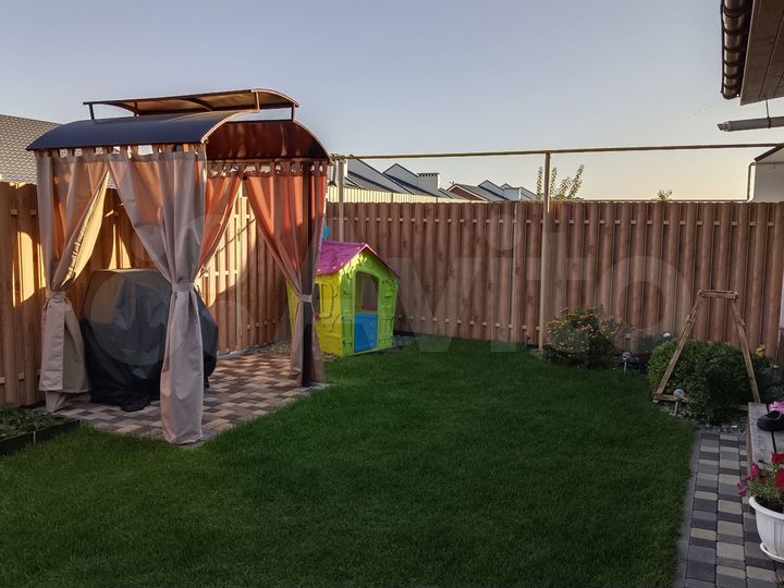 Таунхаус 97,3 м² на участке 2,7 сот.