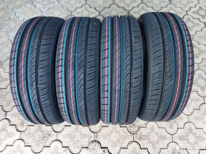 Viatti Strada 2 (V-134) 205/55 R16 94V