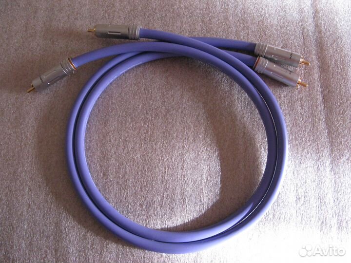 Кабель межблочный RCA Furutech Alpha Series