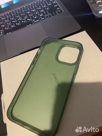 Чехол на iPhone 13 pro max зеленый противоударный