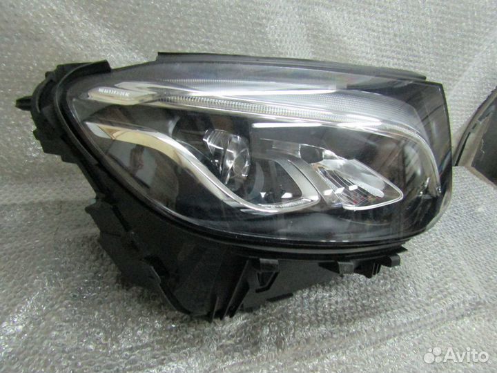 Фара правая Mercedes-Benz GLC