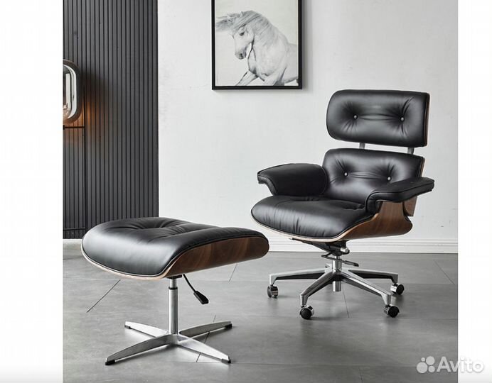 Компьютерное офисное кресло руководителя