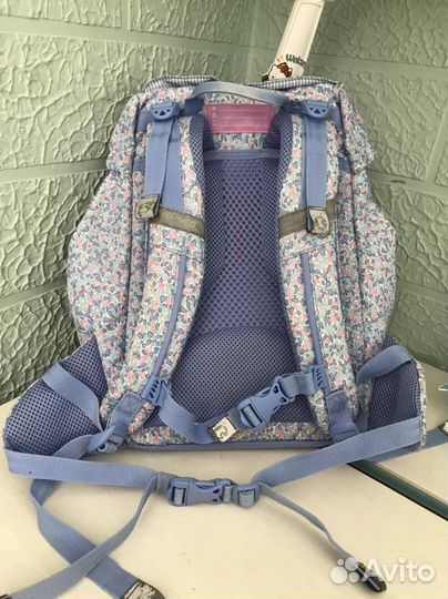 Рюкзак школьный для девочки