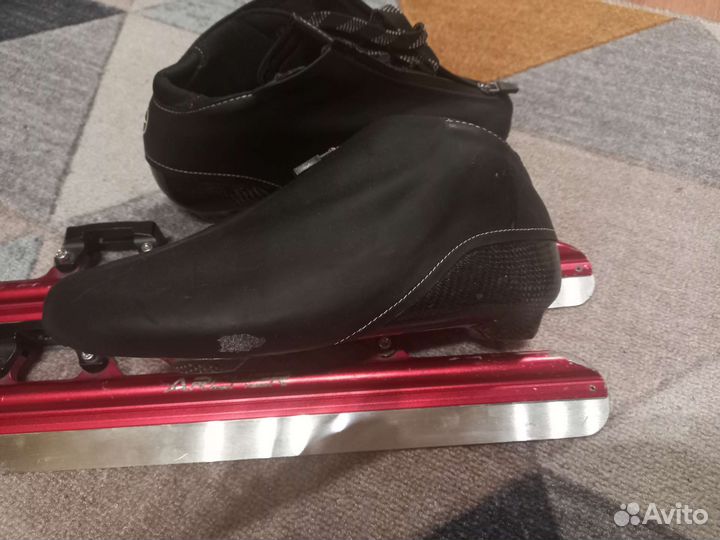 Конькобежные коньки Archer