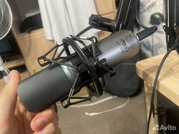 Микрофон trust gxt 242