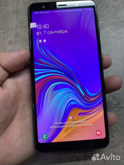 Samsung Galaxy A7 (2018), 4/64 ГБ