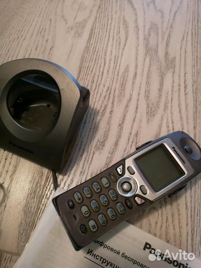 Телефон беспроводной с базой Panasonic KX-TCD530RU