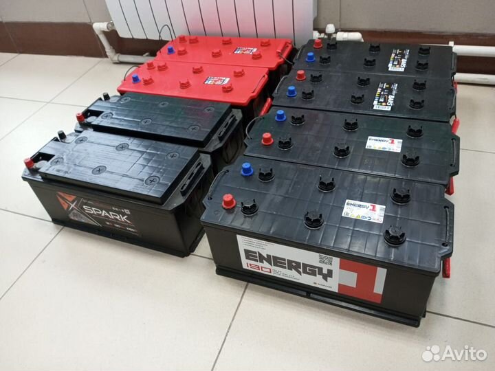 Аккумуляторы на грузовые авто и спецтехниу 6CT-190