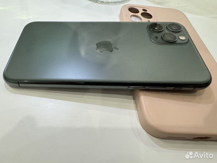 iPhone 11 Pro, 64 ГБ