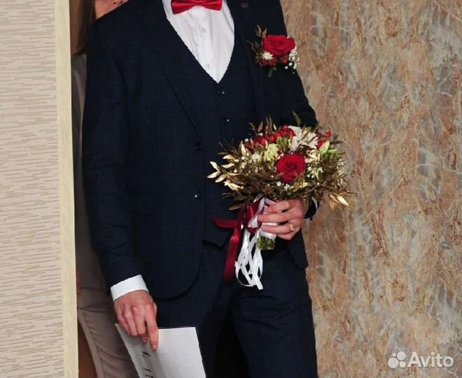 Костюм мужской