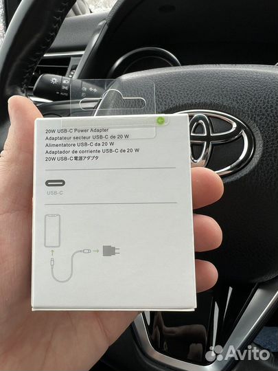 Оригинальный зарядный адаптер Apple для iPhone