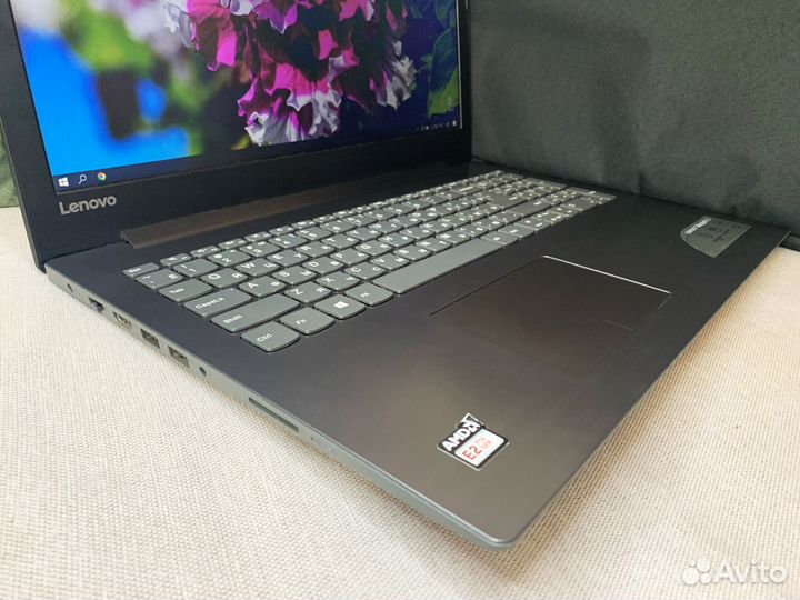 Как новый Ноутбук Lenovo 8GB DDR4 /SSD NEW + Сумка