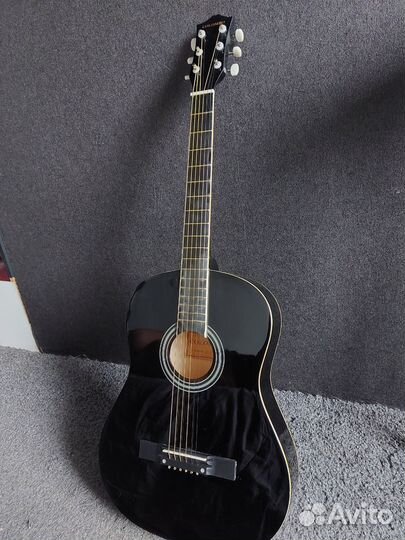 Новая акустическая гитара Colombo
