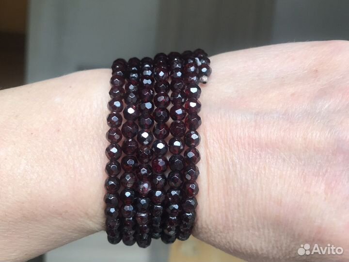 Браслет натуральнй гранат