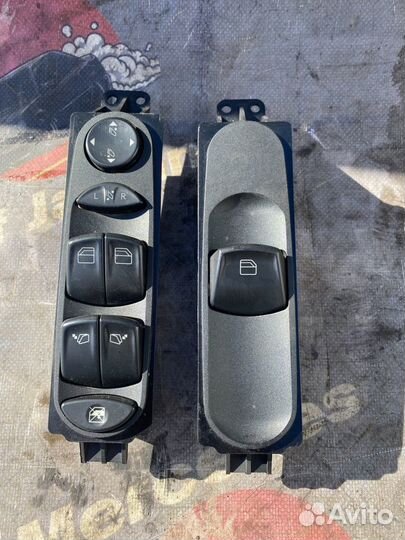 Блок стеклоподъёмников Mercedes Viano\Vito w639