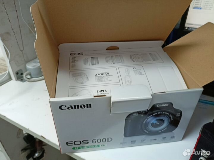 Фотоаппарат Canon eos 600d 18-135