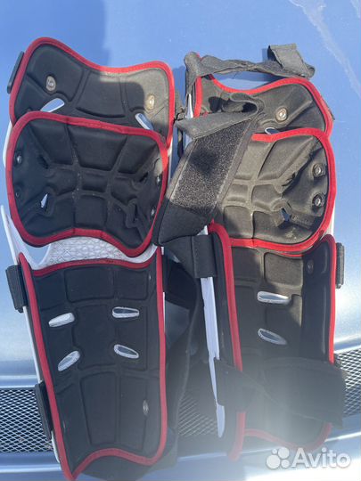 Продам мотонаколенники