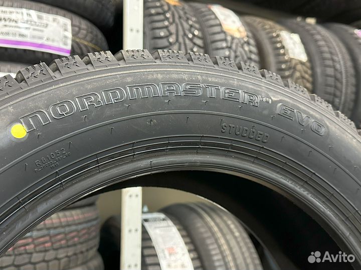 Amtel NordMaster Evo 215/55 R17 98T