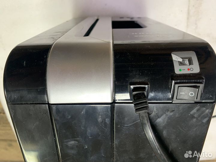 Шредер Fellowes DS-700c