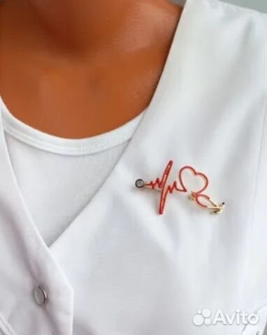 Броши медицинские. Листайте