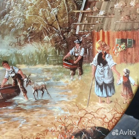 Антиквариат из Европы. Настенная тарелка