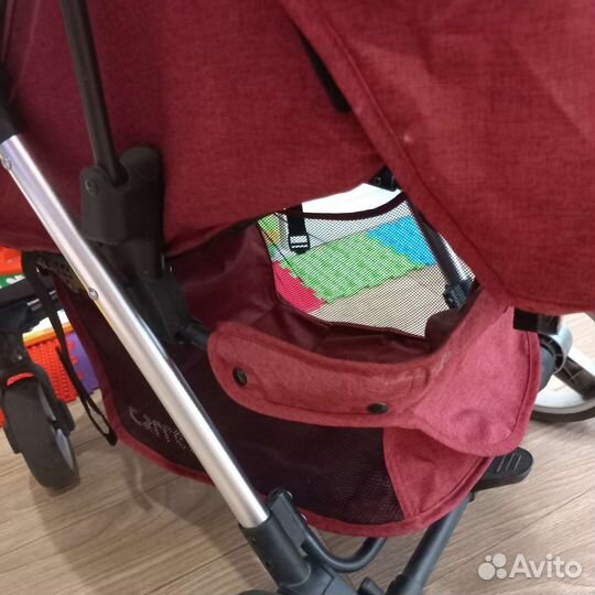 Прогулочная коляска б/у
