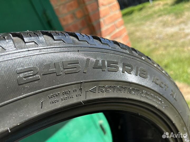 Nokian Tyres Hakkapeliitta 8 245/45 R18