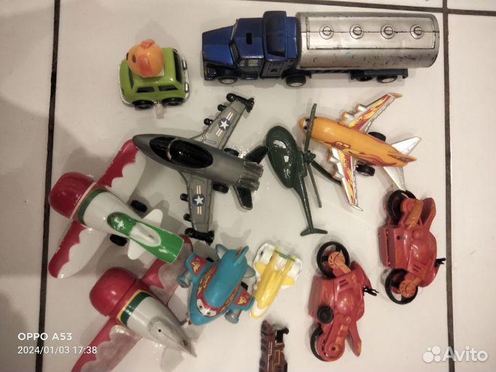 Машинки из киндера