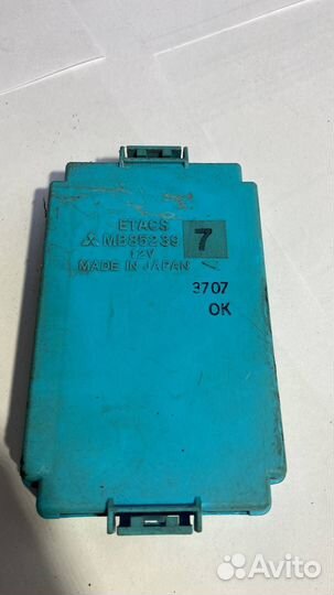 Блок комфорта Mitsubishi Galant 7 1993 MB85239