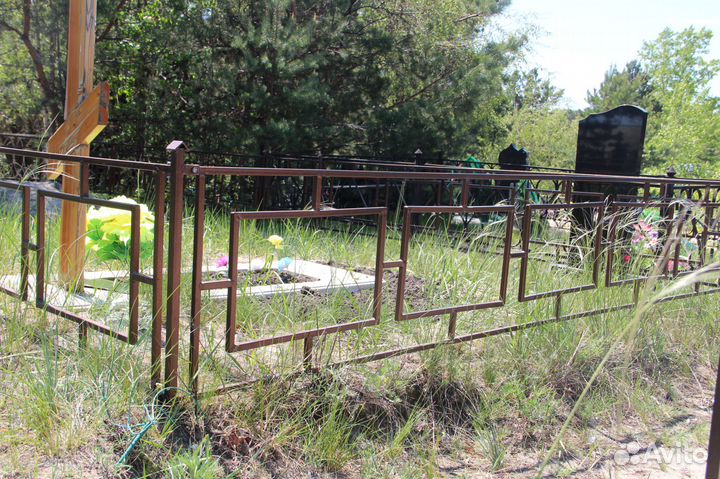 Ритуальные оградки, кресты, столики, лавочки