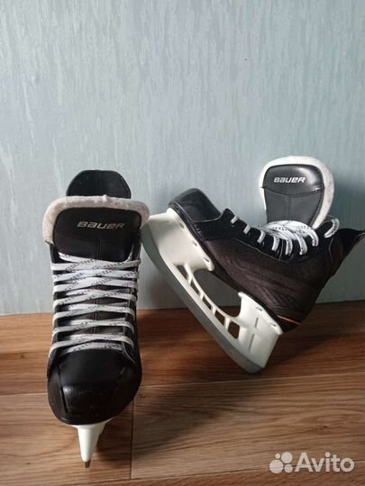 Хоккейные коньки bauer supreme 140