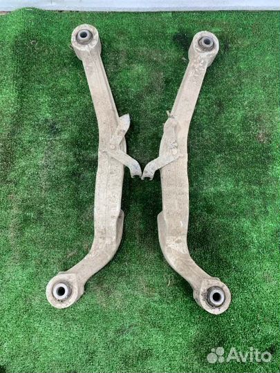 Рычаг подвески задний Nissan Qashqai J10 кроссовер