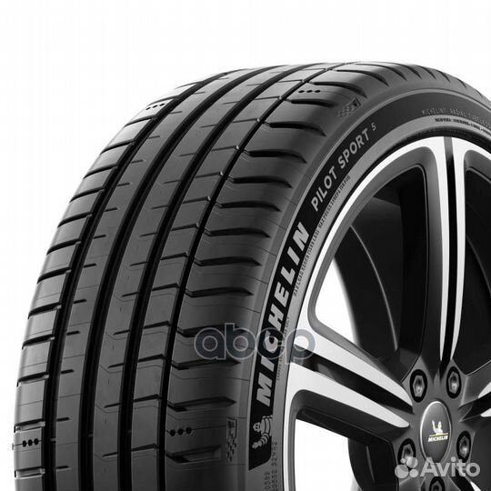 Michelin Pilot Sport 5 225/45 R19